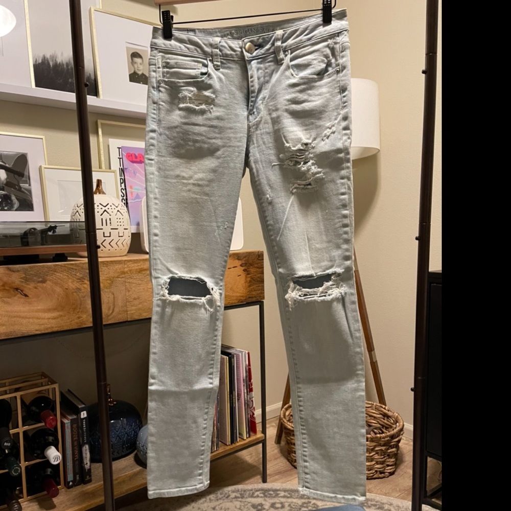 American Eagle Distressed Skinny Jeans